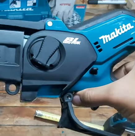 Tronconneuse-makita-18v-DUC101Z